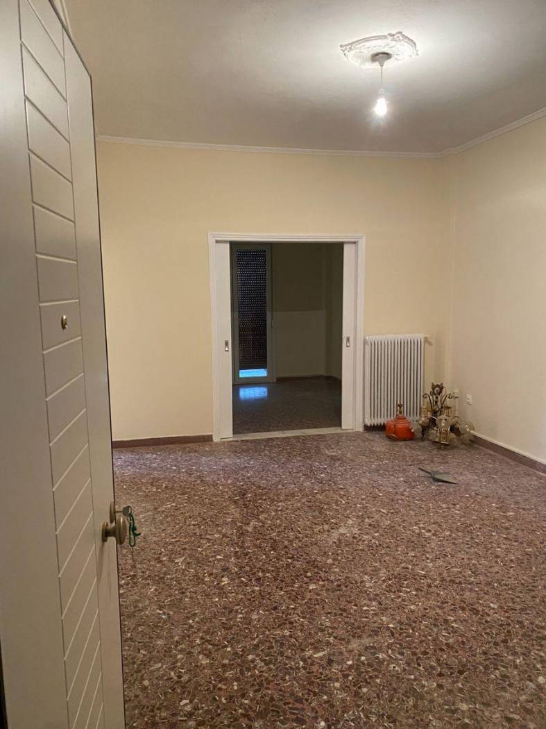 2 - room flat Πλαπούτα, 20, Center, Tripoli
