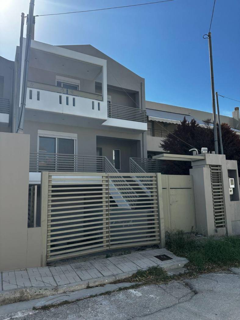 Duplex Σωκράτους, 34, Center, Patra