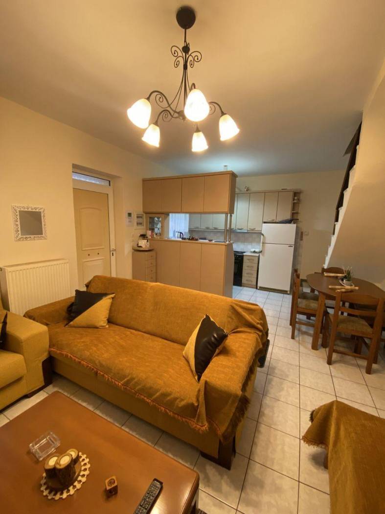 Duplex 0, 0, Center, Pramanta