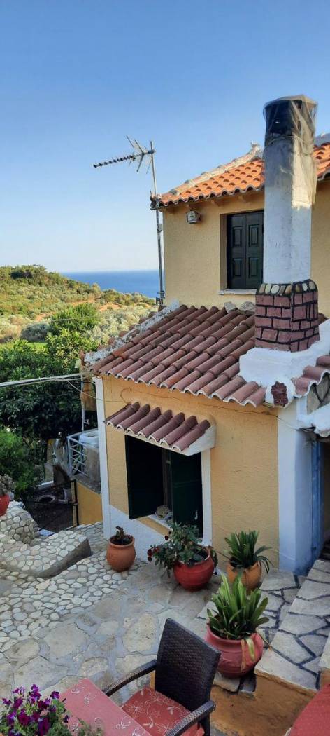 Duplex Επ. Οδός Αγίων Θεοδώρων - Καλλιθέας, Marathokampos, Samos