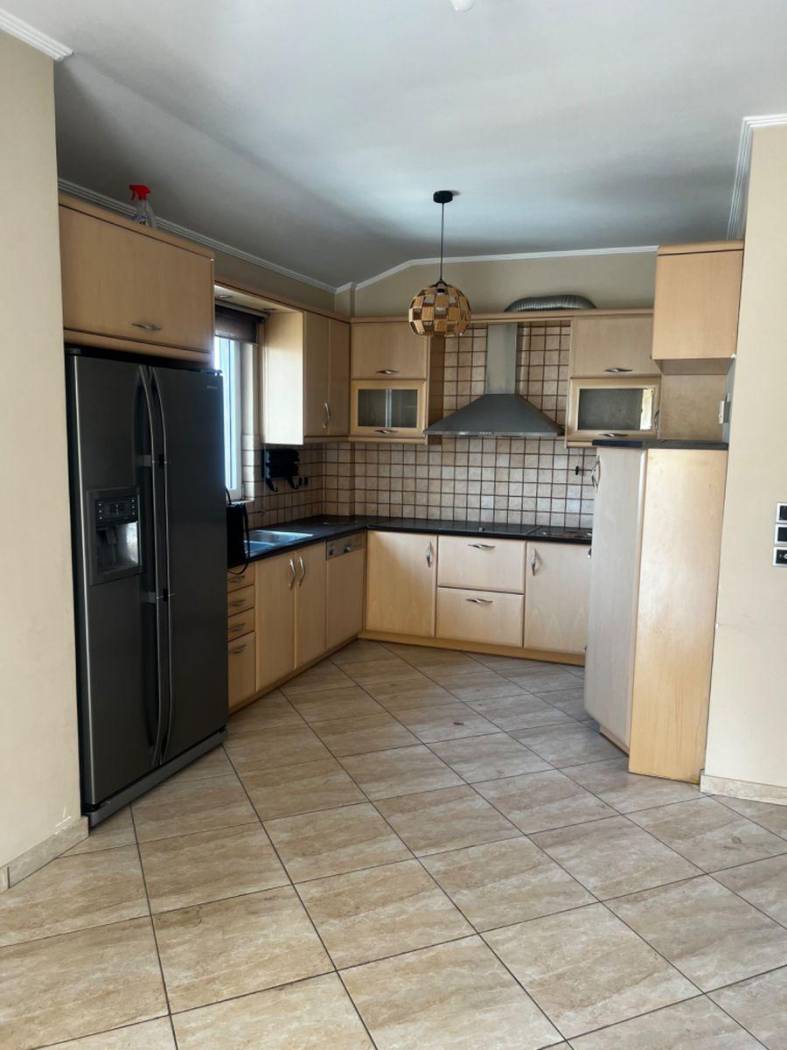 Penthouse Νάξου, 24, Eleftherias square, Koridallos