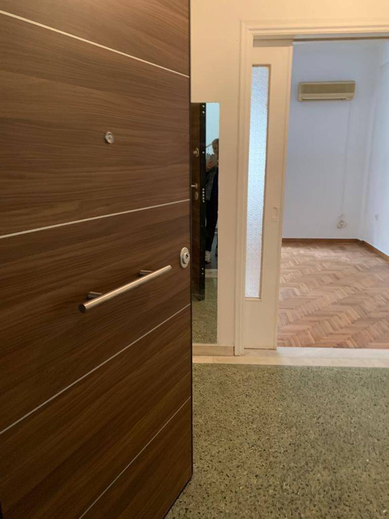 Studio Πίνδου, 38, Osios Loukas, Patisia